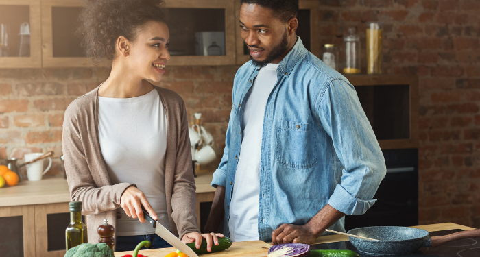 couple cooking