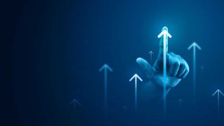 30 Surprising Leadership Statistics To Take Note Of 2025