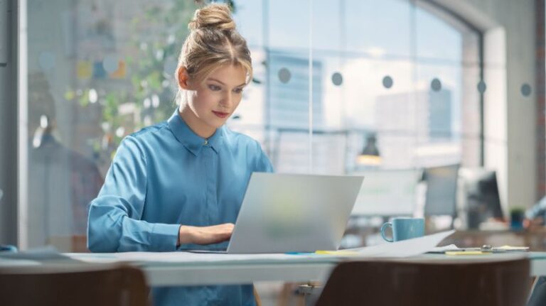 4 Ways First Time Managers Can Build Confidence And Succeed
