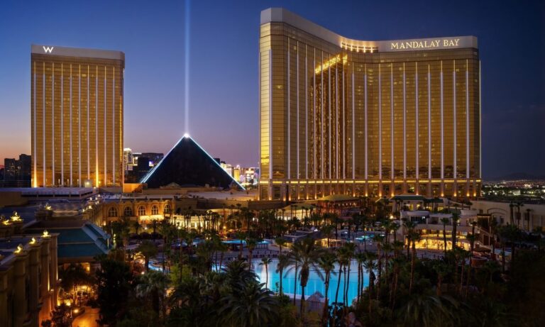 Mandalay W Las Vegas Night Hero