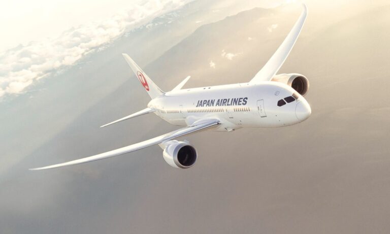 787 crsl03